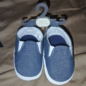 Infant blue jean shoes